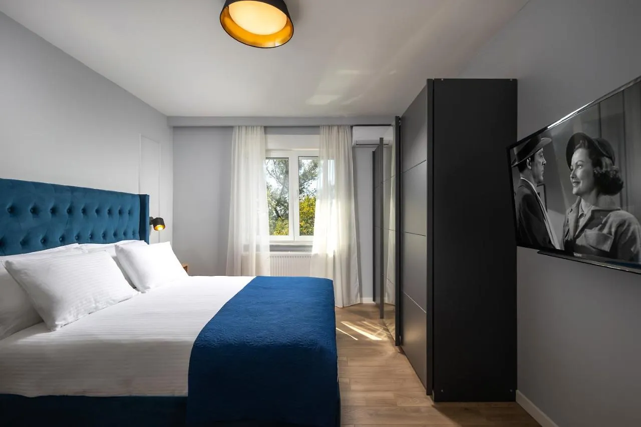 Blue Allure Apartment 리예카
